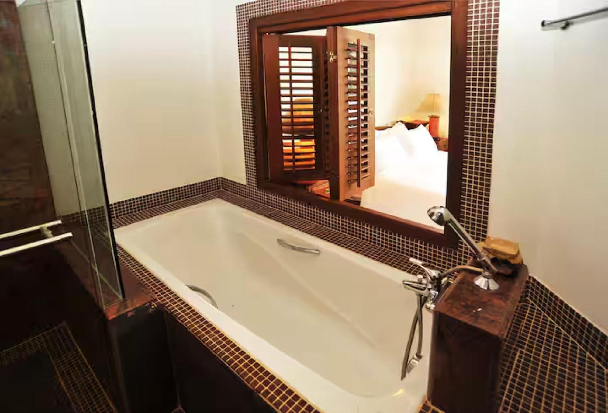 Thai Heritage Villa Melitta Bangrak Bohput, Beach, Pool, Seaviews, 6-Suite, Full Villa, Luxury, Aaa Location Koh Samui Luaran gambar